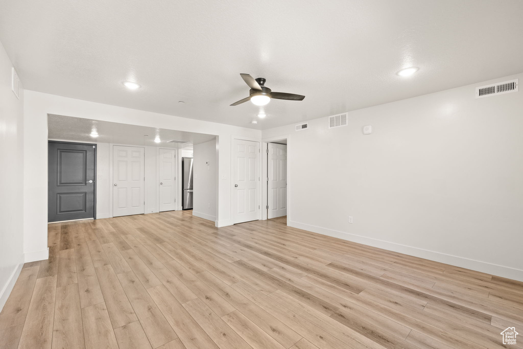 Photo 9 for MLS #2117969 at 2244 N Canyon Rd #207