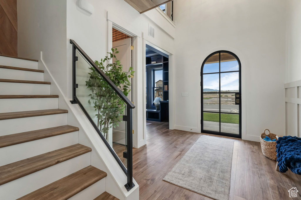 Photo 3 for MLS #2117970 at 1108 W Marigold Dr #113
