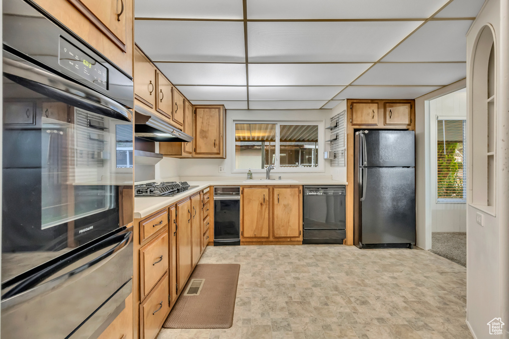 Photo 2 for MLS #2117972 at 259 Merlin St