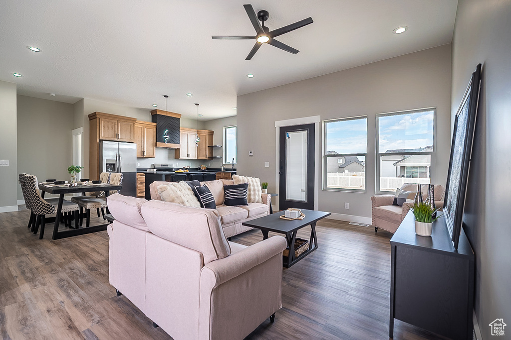 Photo 8 for MLS #2117974 at 565 E Otto Ln #421