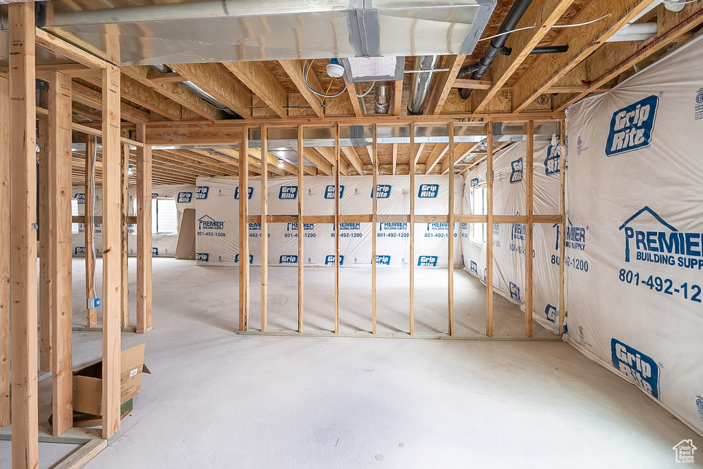 Photo 77 for MLS #2117974 at 565 E Otto Ln #421