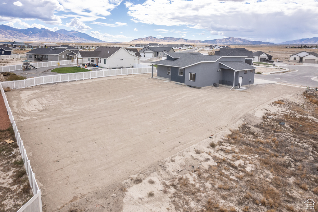 Photo 103 for MLS #2117974 at 565 E Otto Ln #421