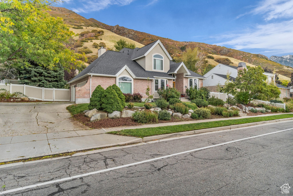 Photo 4 for MLS #2117981 at 8027 S Top Of The World Dr
