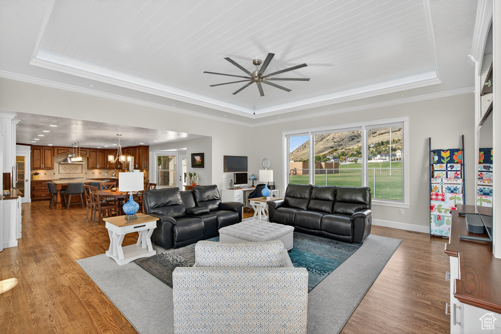 1653 E 300 S Springville, UT 84663