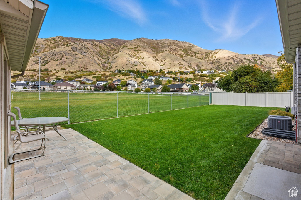 1653 E 300 S Springville, UT 84663