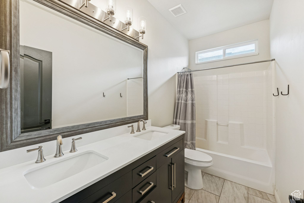 Photo 12 for MLS #2117988 at 741 N Skipton Dr