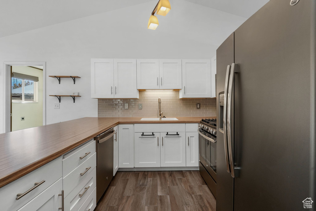 Photo 6 for MLS #2117991 at 24 W Malstrom Ct