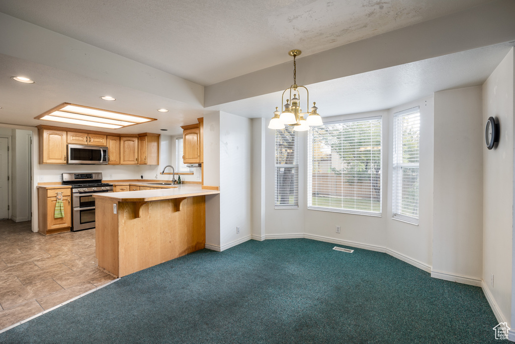 Photo 7 for MLS #2117995 at 430 Country Club Dr