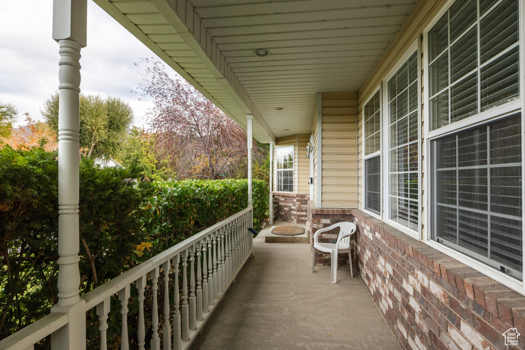 Photo 45 for MLS #2117995 at 430 Country Club Dr