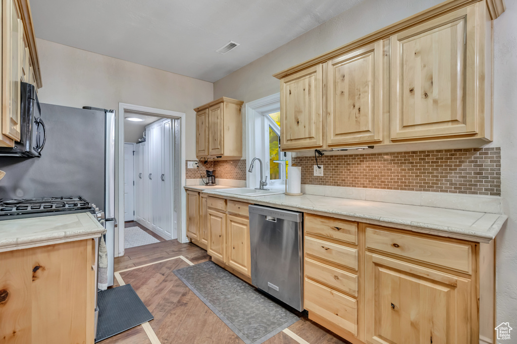 Photo 10 for MLS #2117999 at 717 S 800 East
