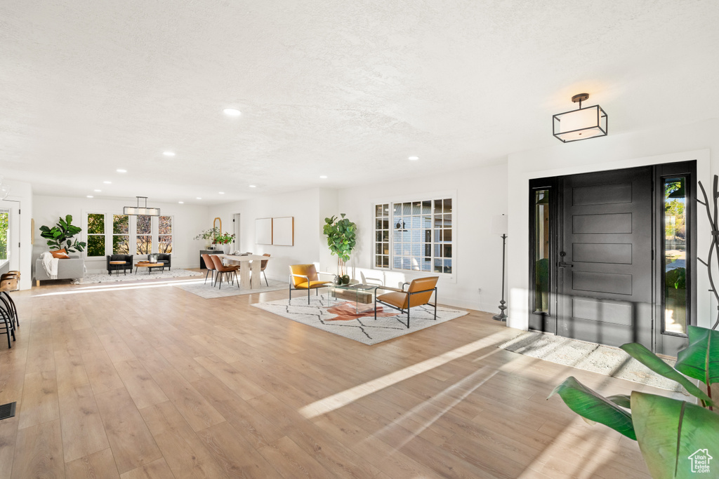 567 S 8850 E Huntsville, UT 84317