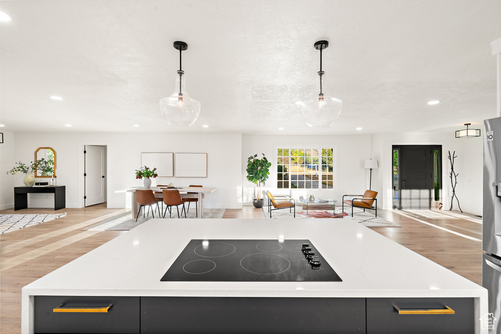 567 S 8850 E Huntsville, UT 84317