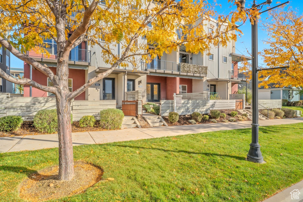 Photo 2 for MLS #2118007 at 4712 W South Jordan Pkwy