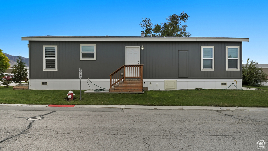 Photo 18 for MLS #2118009 at 1041 N 525 East #84