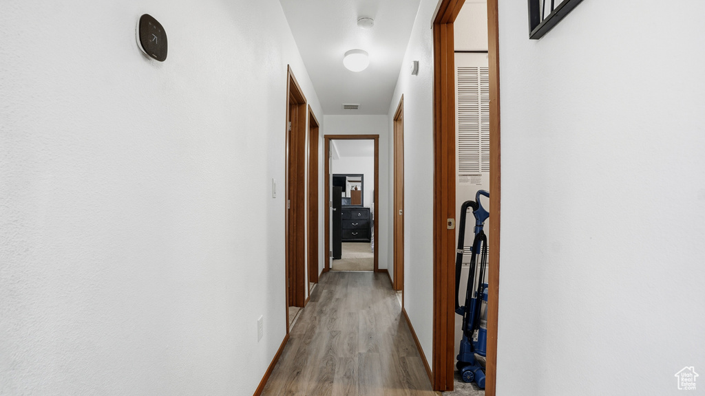 Photo 16 for MLS #2118009 at 1041 N 525 East #84