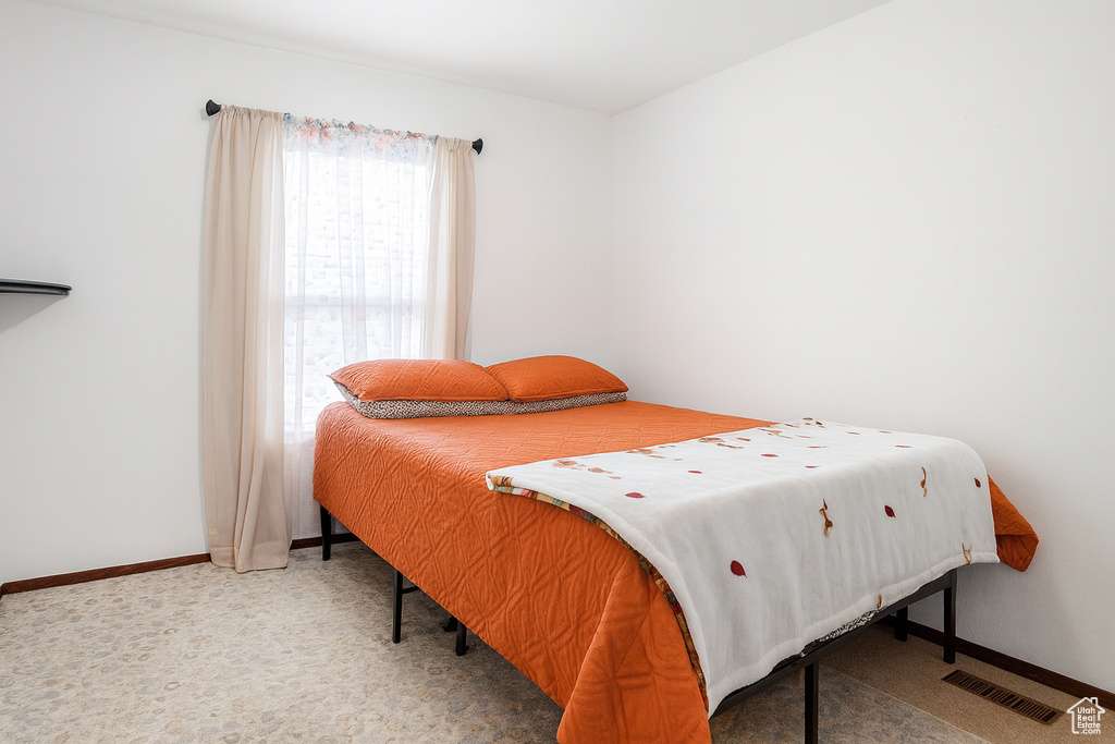 Photo 12 for MLS #2118009 at 1041 N 525 East #84