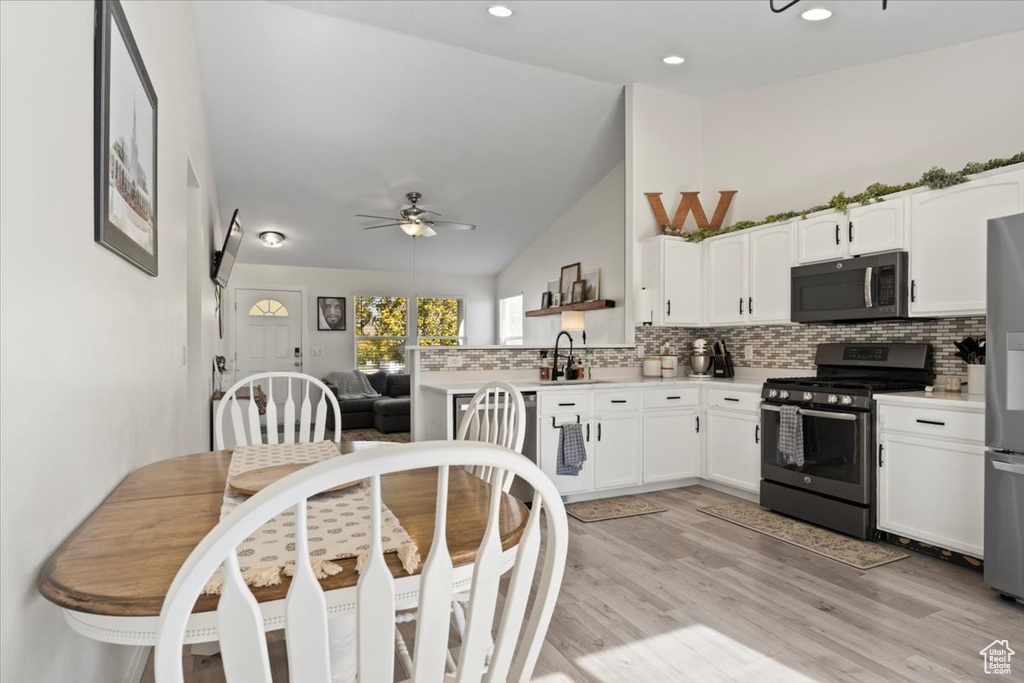 Photo 8 for MLS #2118016 at 4122 E Sioux St