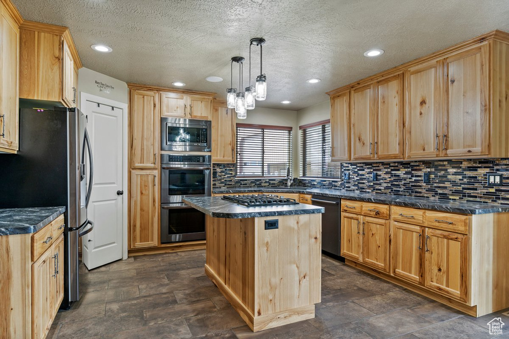 Photo 10 for MLS #2118018 at 5484 W 560 North