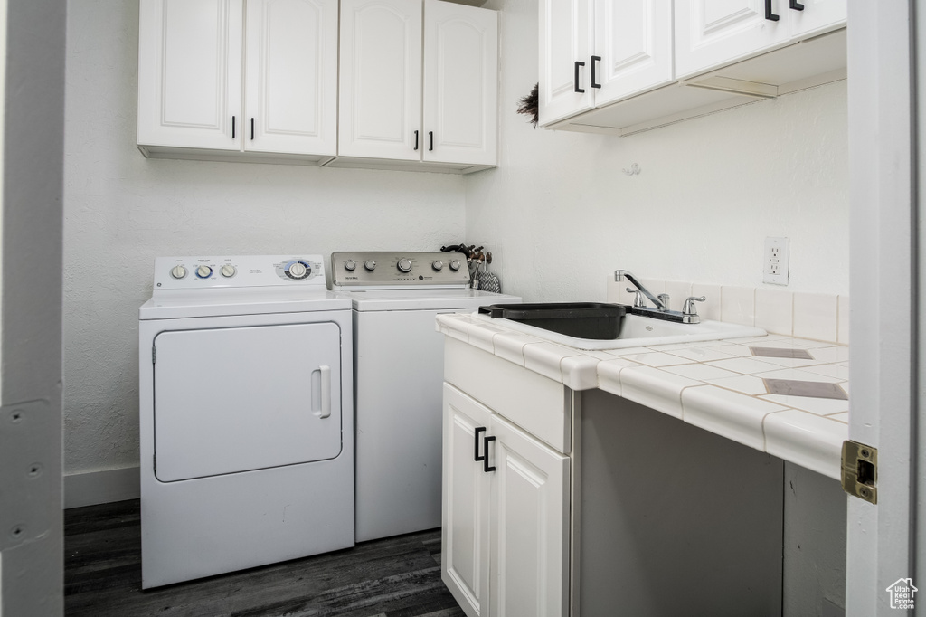 Photo 12 for MLS #2118019 at 557 S Angel St