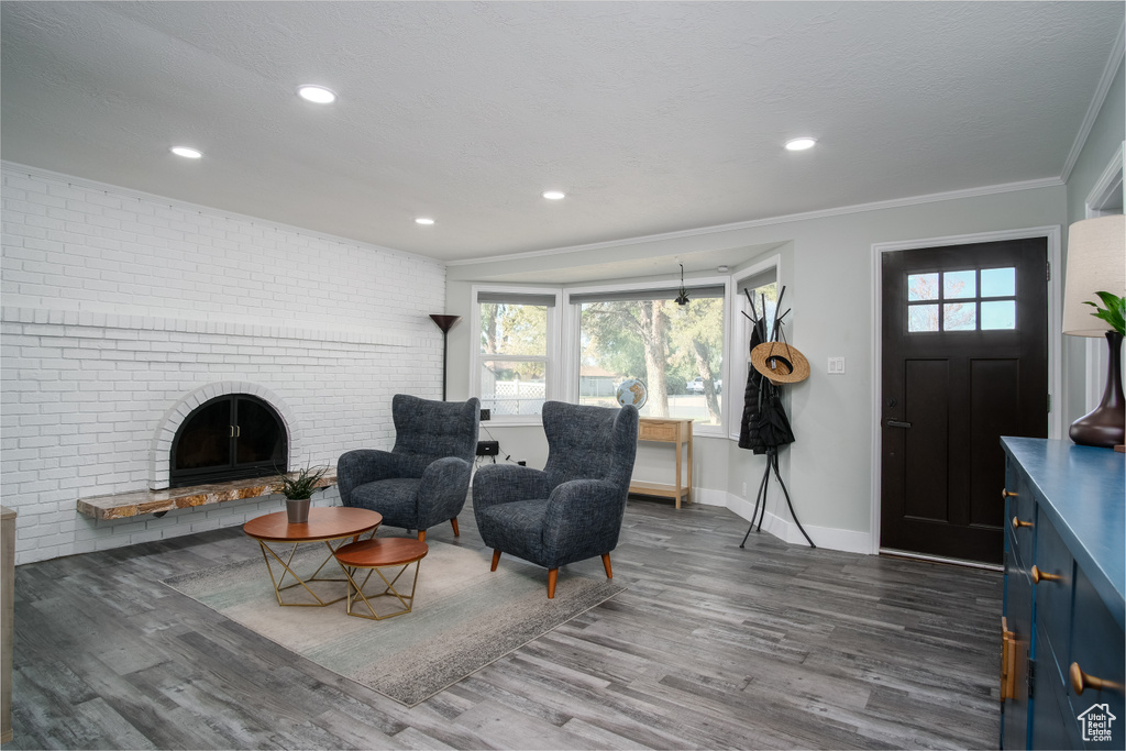 Photo 4 for MLS #2118019 at 557 S Angel St