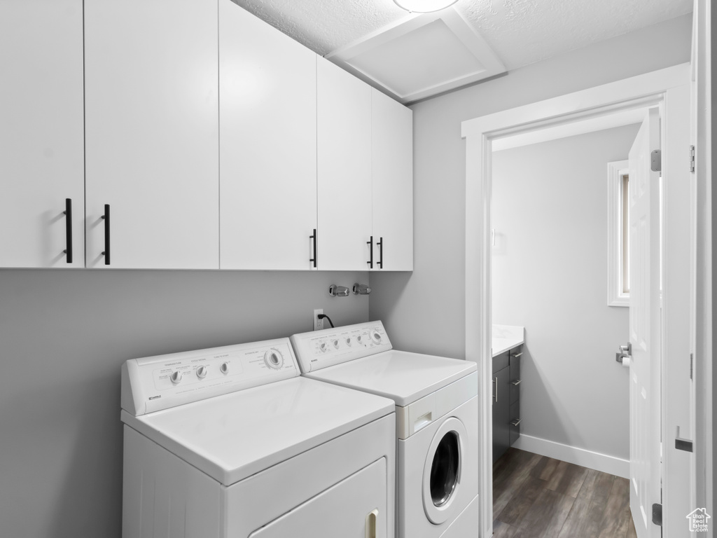 2594 JONI DR Layton, UT 84040