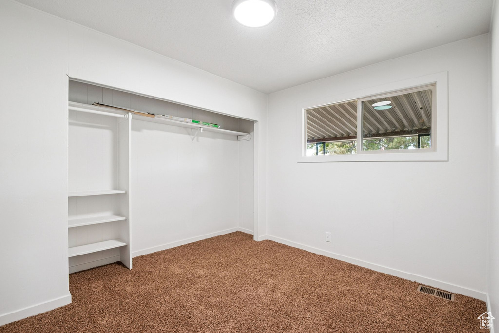 Photo 16 for MLS #2118029 at 1031 W Foxglove