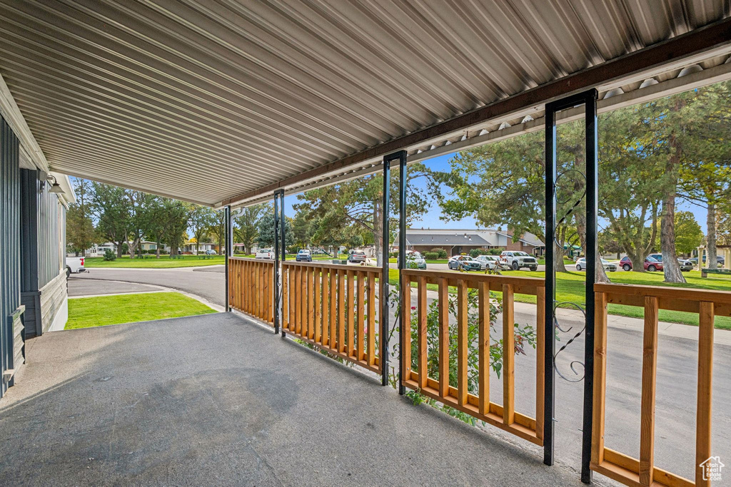 Photo 13 for MLS #2118029 at 1031 W Foxglove
