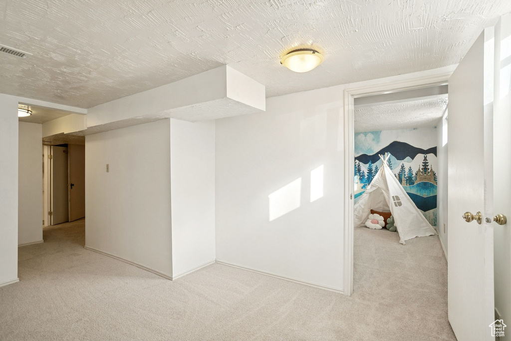 1436 E WOODLAND AVE Salt Lake City, UT 84106
