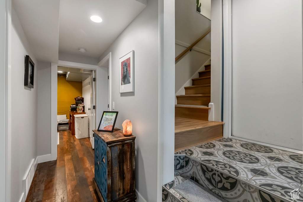 2455 E EMERSON AVE Salt Lake City, UT 84108