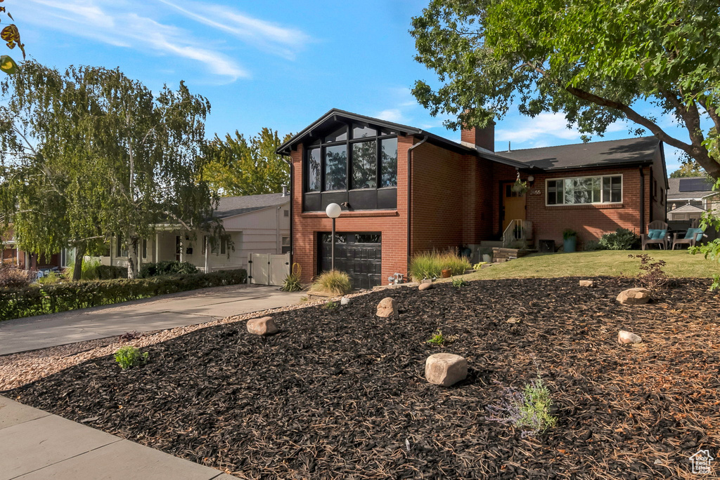 2455 E EMERSON AVE Salt Lake City, UT 84108