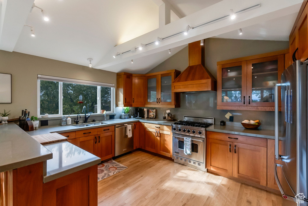 2455 E EMERSON AVE Salt Lake City, UT 84108