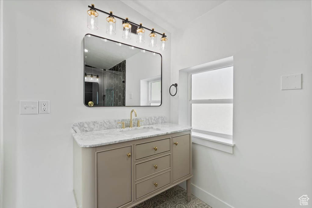 Photo 18 for MLS #2118036 at 1269 E Woodstock Ave