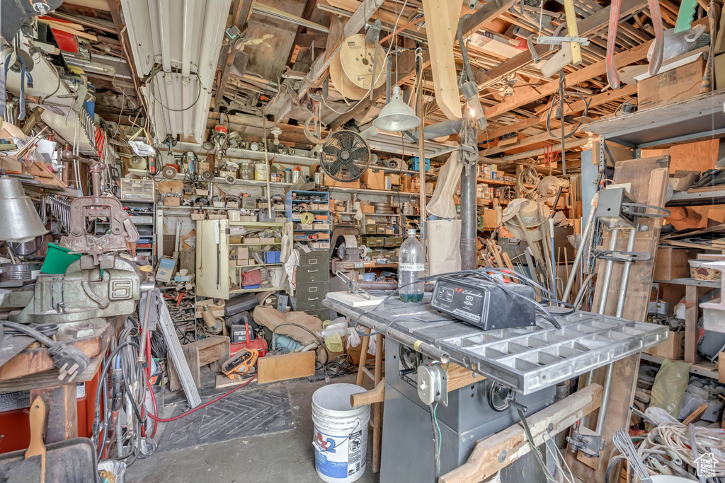 637 W PAGES LN West Bountiful, UT 84087