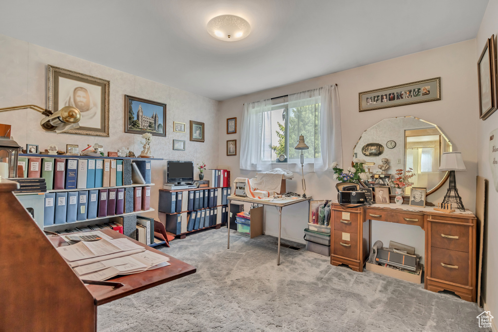 637 W PAGES LN West Bountiful, UT 84087