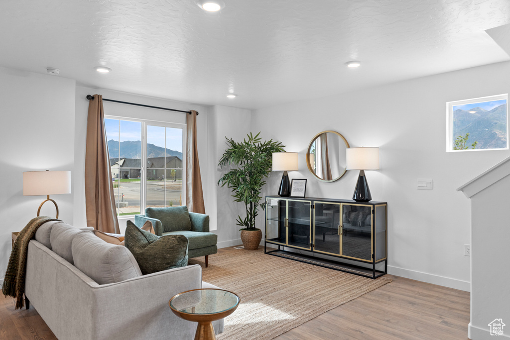 4471 N MCKECHNIE WAY #1104 Lehi, UT 84048