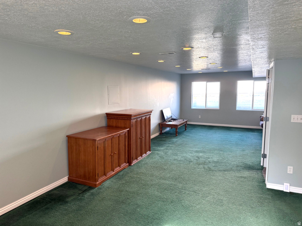 2830 S ENSIGN PARK DR Magna, UT 84044