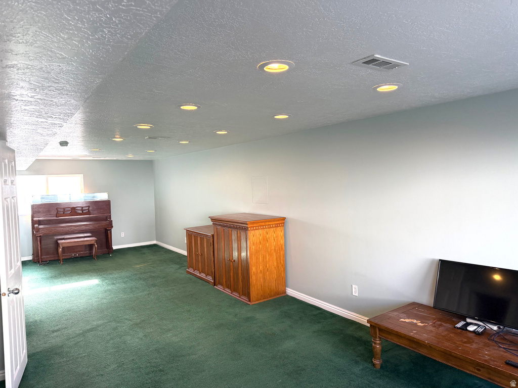 2830 S ENSIGN PARK DR Magna, UT 84044