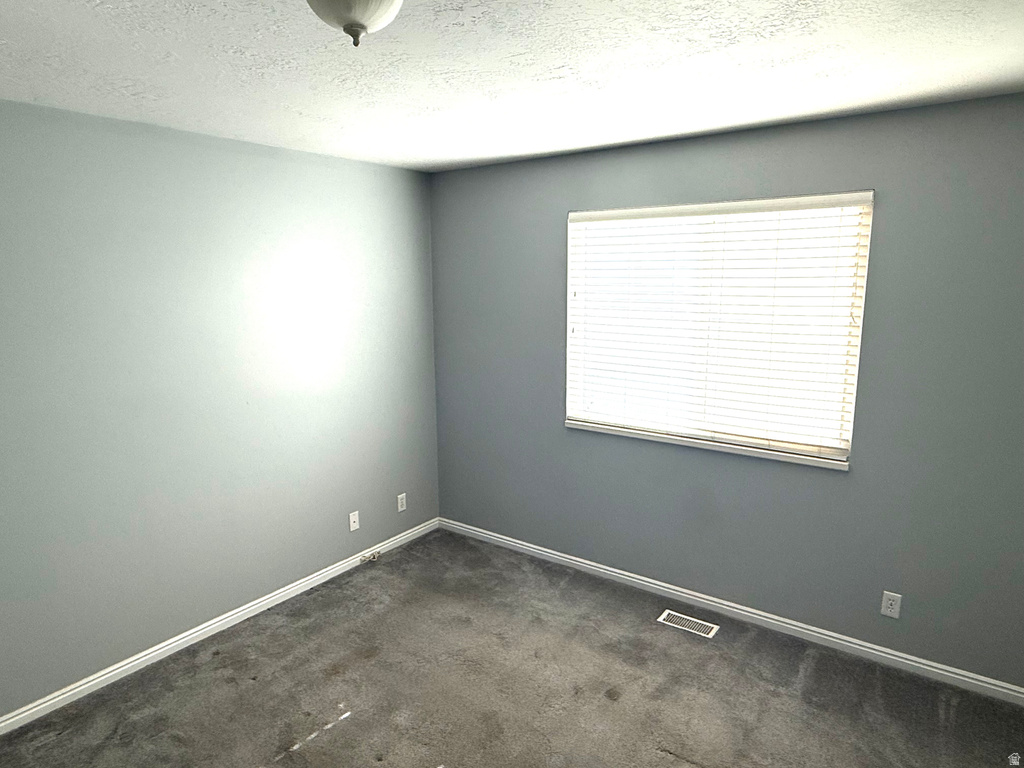 2830 S ENSIGN PARK DR Magna, UT 84044