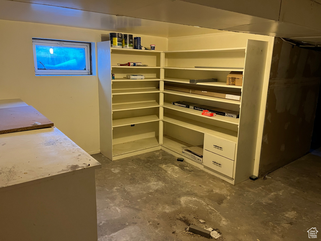 83 N 100 W Moroni, UT 84646