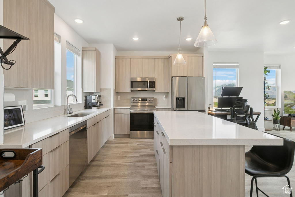 6192 W SOUTH JORDAN PKWY South Jordan, UT 84009