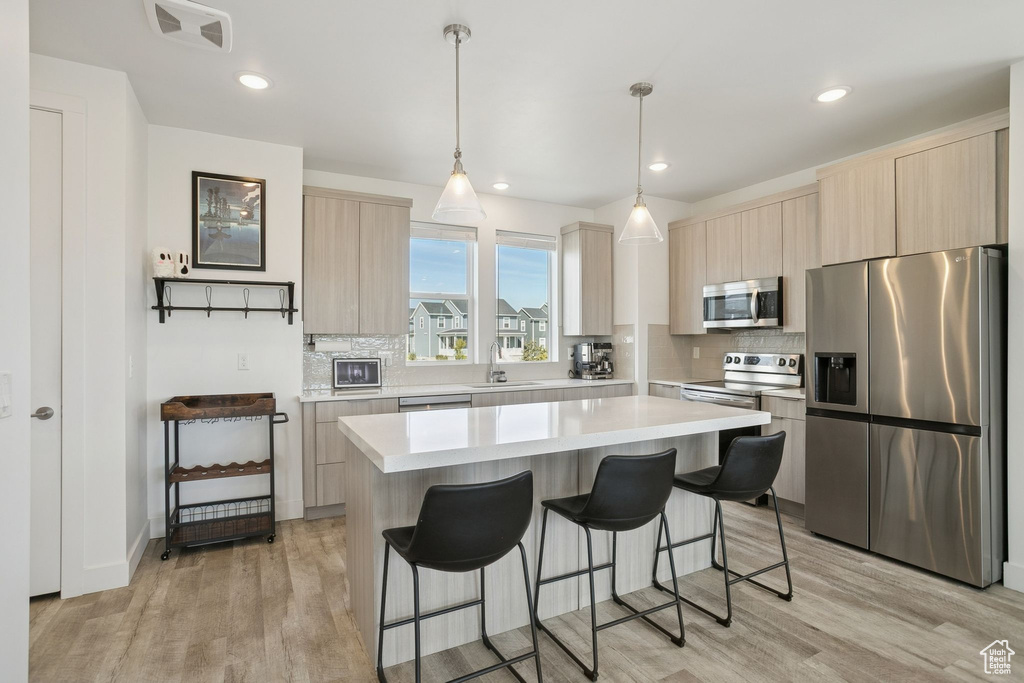 6192 W SOUTH JORDAN PKWY South Jordan, UT 84009