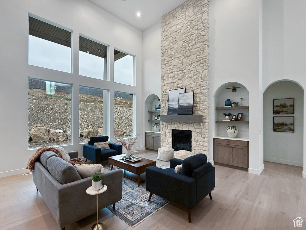 602 E MOUNTAIN RD #180 North Ogden, UT 84414
