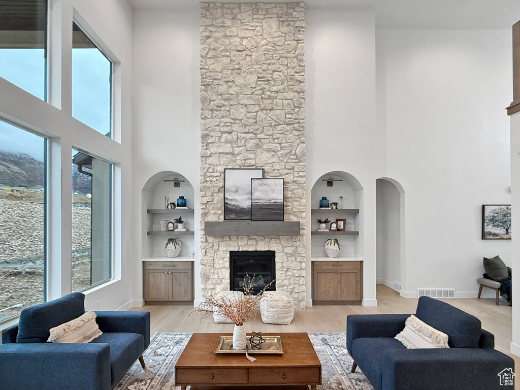 602 E MOUNTAIN RD #180 North Ogden, UT 84414