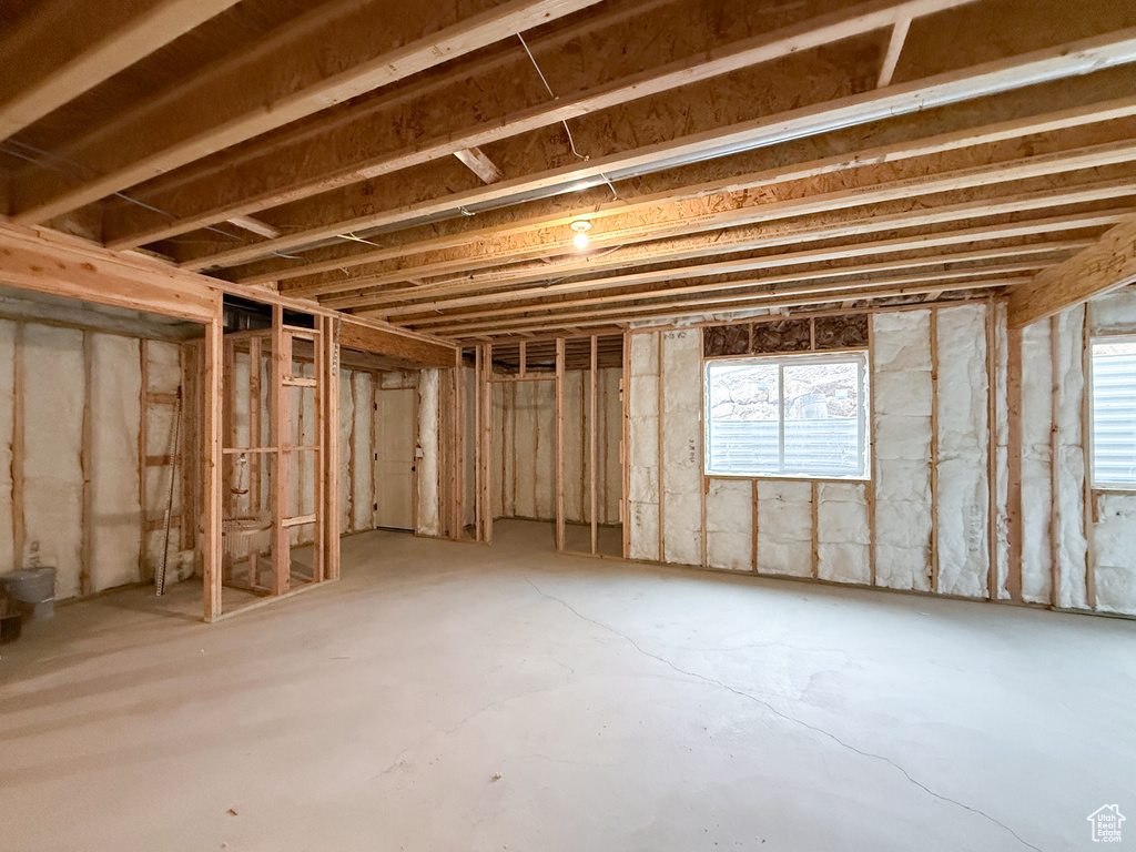 602 E MOUNTAIN RD #180 North Ogden, UT 84414