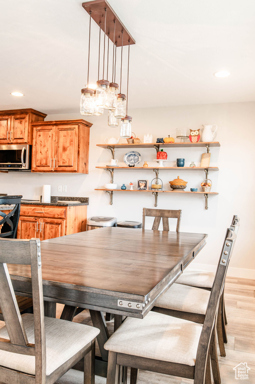 Photo 11 for MLS #2118063 at 9125 N Kilkenny Way