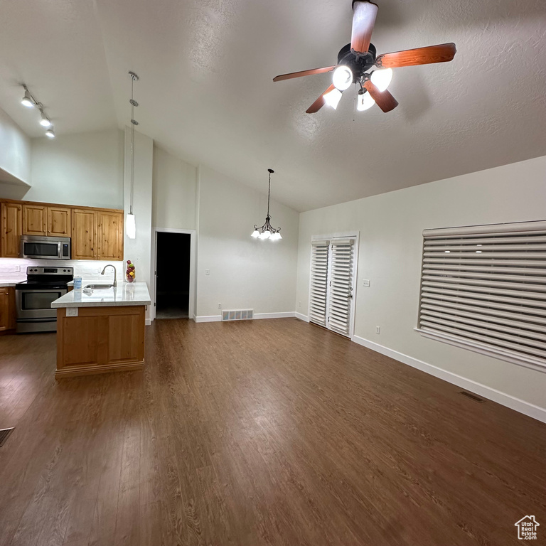 670 E WYNGATE POINTE LN Draper, UT 84020