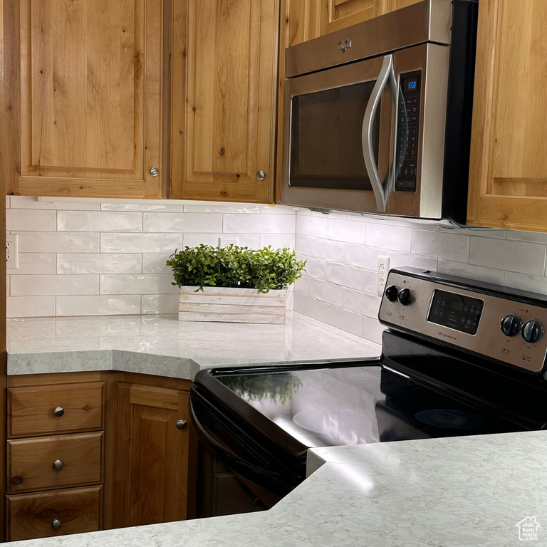 670 E WYNGATE POINTE LN Draper, UT 84020