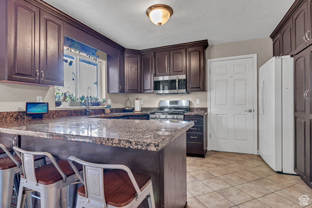 Photo 20 for MLS #2118076 at 195 S Oak Dr