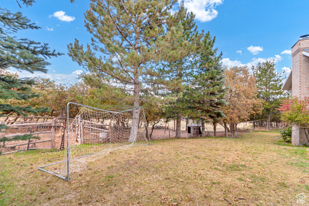 Photo 43 for MLS #2118076 at 195 S Oak Dr