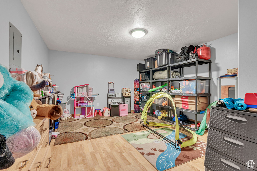 Photo 31 for MLS #2118076 at 195 S Oak Dr